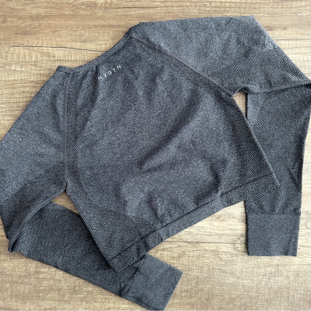 NVGTN - Black Speckled Long Sleeve